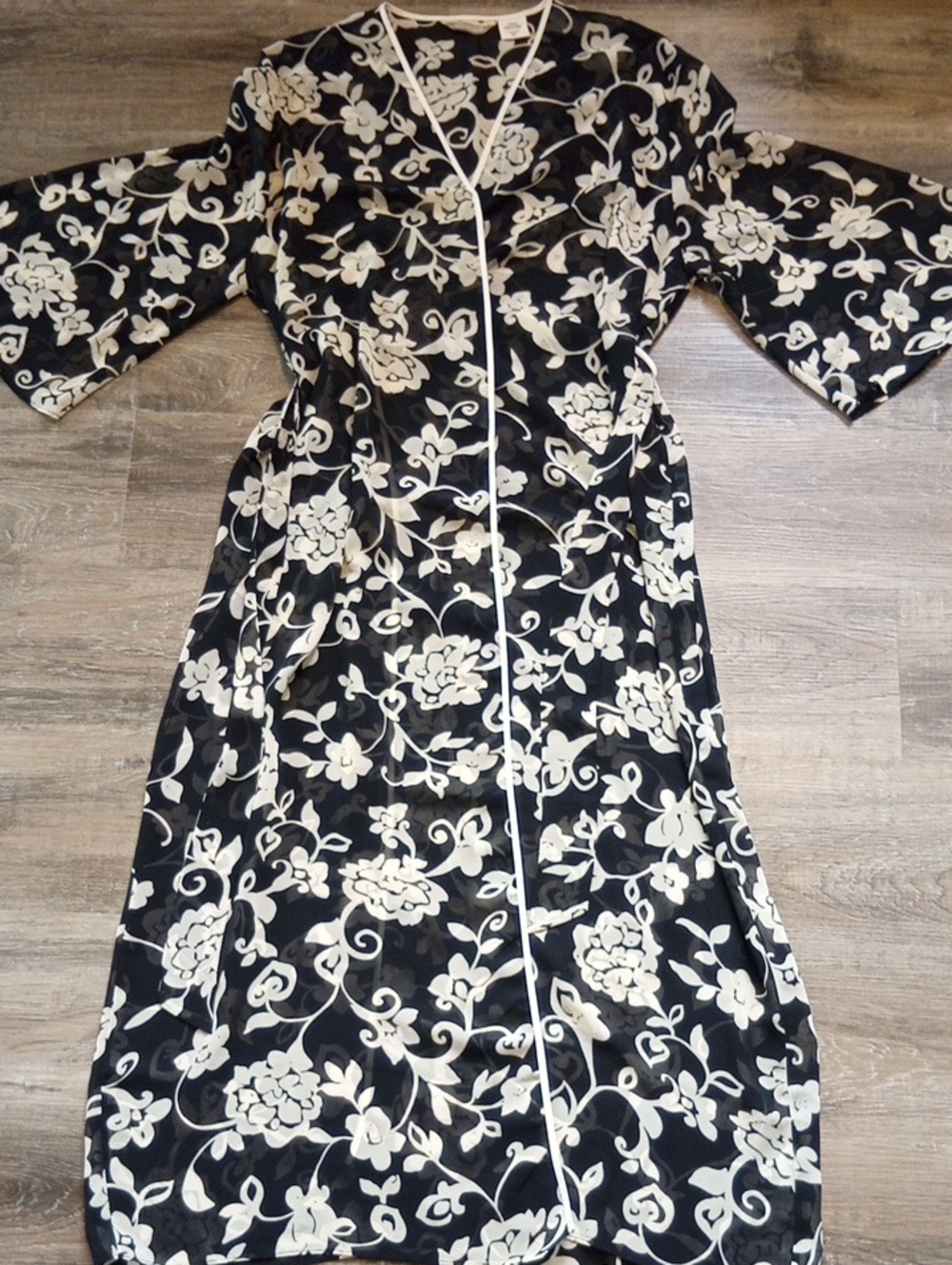 Coldwater Creek Belted Sheer Robe Cream Floral Size XL